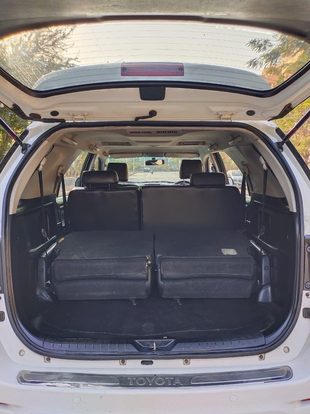 Second-hand 2015 Toyota Fortuner 4x4 AT for sale in Pune-6