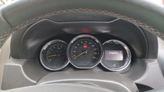 Second-hand 2017 Renault Duster 110PS Diesel RxZ for sale in Coimbatore-10