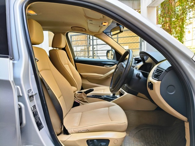 Second-hand 2011 BMW X1 sDrive20d for sale in Hyderabad-9