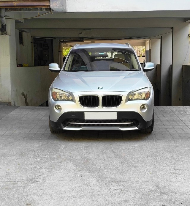 Second-hand 2011 BMW X1 sDrive20d for sale in Hyderabad-3