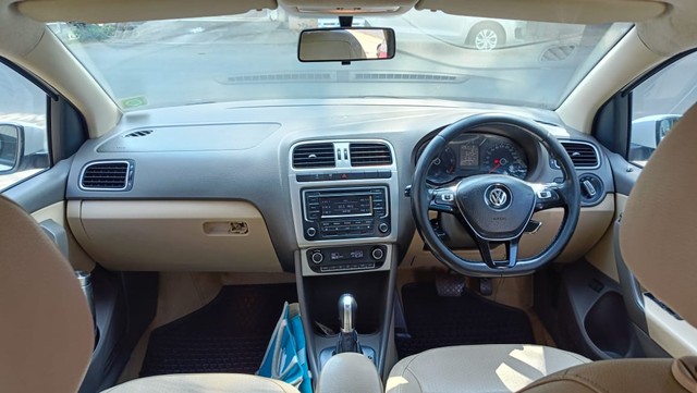 Volkswagen Vento 1.5 TDI Highline AT Second-hand 2016 Volkswagen Vento 1.5 TDI Highline AT for sale in Coimbatore-7