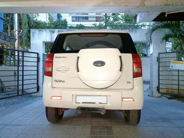 Second-hand 2018 Mahindra TUV 300 T6 Plus for sale in Hyderabad-1