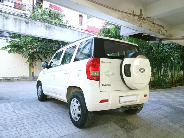 Second-hand 2018 Mahindra TUV 300 T6 Plus for sale in Hyderabad-8