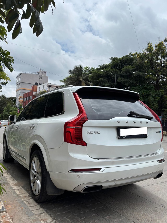 Second-hand 2017 Volvo XC90 D5 Inscription BSIV for sale in Bangalore-8