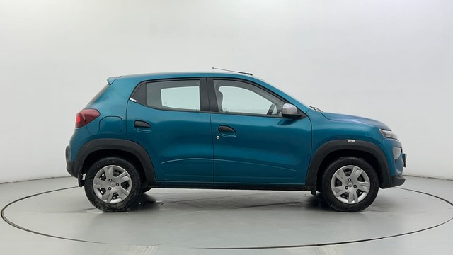 Second-hand 2021 Renault KWID 1.0 RXT AMT Opt for sale in Ahmedabad-2