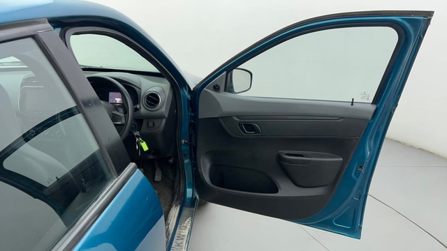 Second-hand 2021 Renault KWID 1.0 RXT AMT Opt for sale in Ahmedabad-16