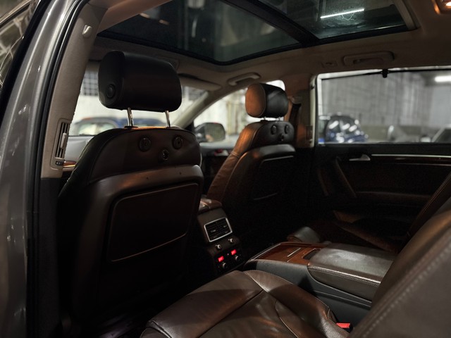 Audi Q7 3.0 TDI Quattro Technology Second-hand 2013 Audi Q7 3.0 TDI Quattro Technology for sale in Hyderabad-8