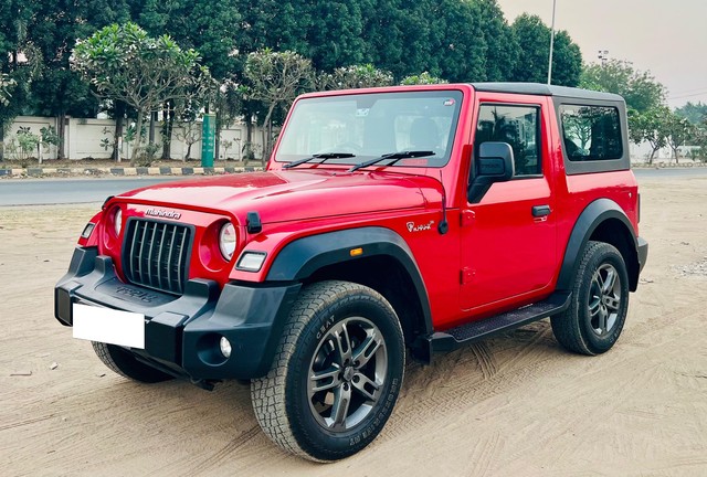 Mahindra Thar LX 4WD Hard Top Diesel AT BSVI Second-hand 2020 Mahindra Thar LX 4WD Hard Top Diesel AT BSVI for sale in Vadodara-4