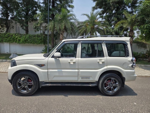 Mahindra Scorpio S6 7 Seater Second-hand 2015 Mahindra Scorpio S6 7 Seater for sale in Ludhiana-3