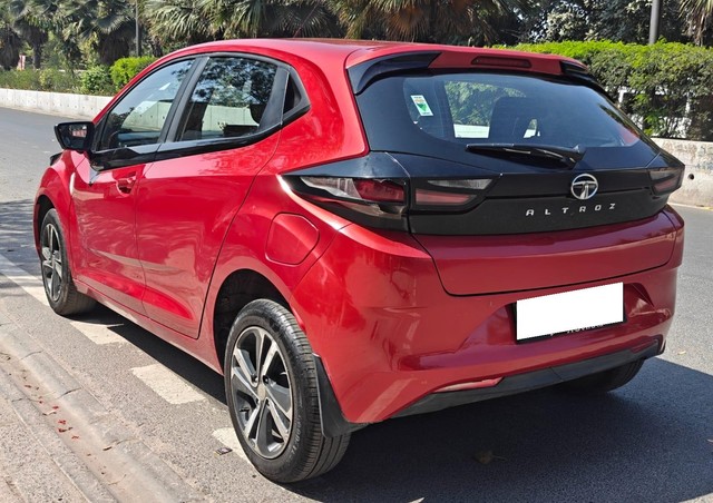 Second-hand 2022 Tata Altroz XZA Opt DCT for sale in New Delhi-8