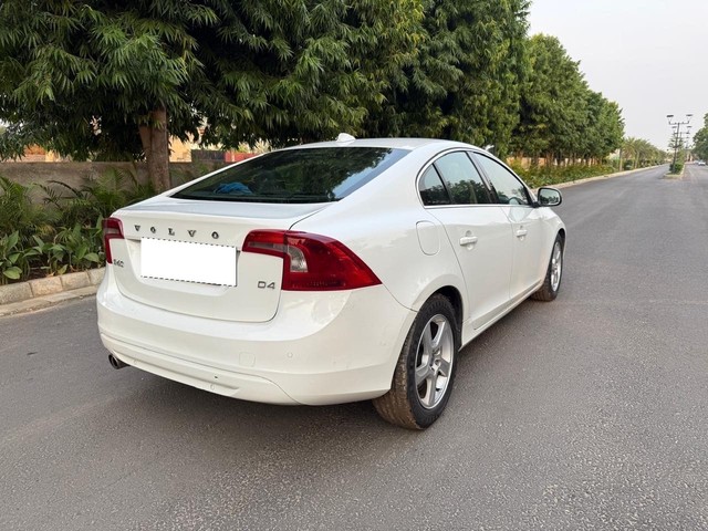 Second-hand 2014 Volvo S60 D4 SUMMUM for sale in Ludhiana-7