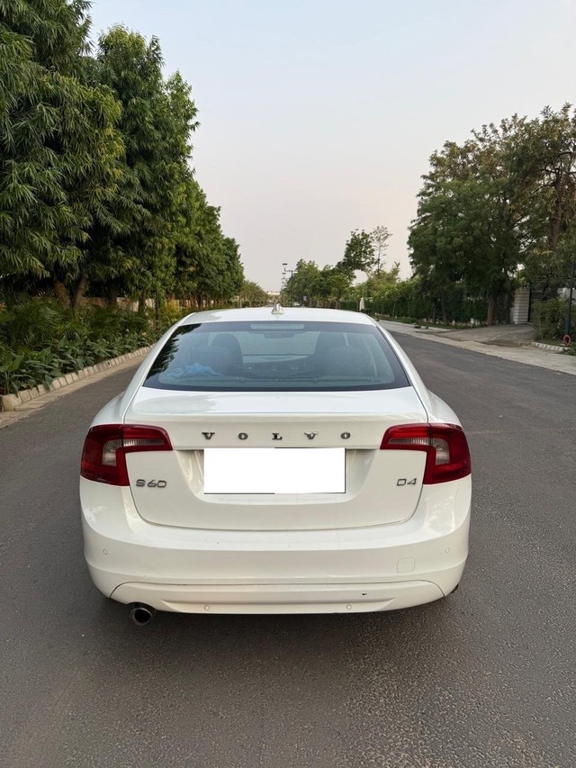 Second-hand 2014 Volvo S60 D4 SUMMUM for sale in Ludhiana-2