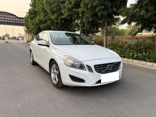 Second-hand 2014 Volvo S60 D4 SUMMUM for sale in Ludhiana-0