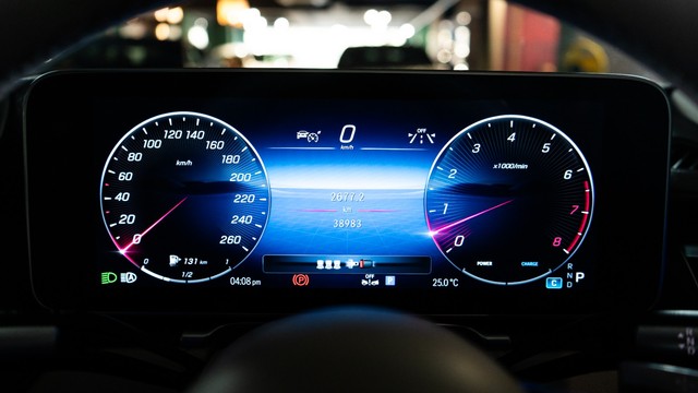 Second-hand 2023 Mercedes-Benz S-Class S450 4Matic BSVI for sale in New Delhi-18