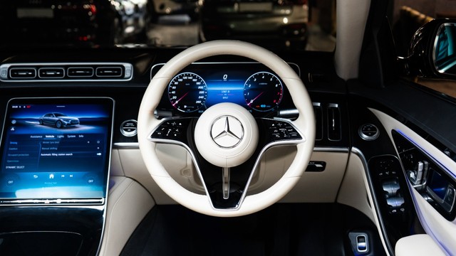 Second-hand 2023 Mercedes-Benz S-Class S450 4Matic BSVI for sale in New Delhi-10