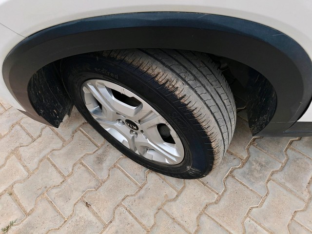 Second-hand 2020 Kia Sonet HTK Plus Turbo DCT for sale in Gurgaon-18