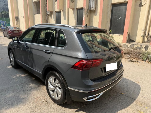 Second-hand 2022 Volkswagen Tiguan 2.0 TSI Elegance BSVI for sale in New Delhi-3