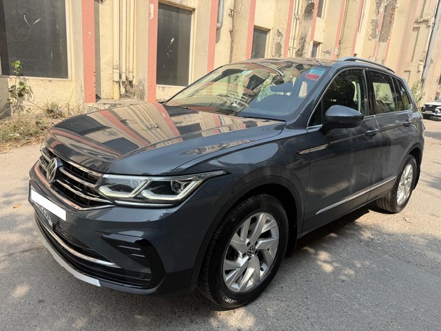 Second-hand 2022 Volkswagen Tiguan 2.0 TSI Elegance BSVI for sale in New Delhi-8