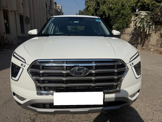 Second-hand 2023 Hyundai Creta SX IVT for sale in New Delhi