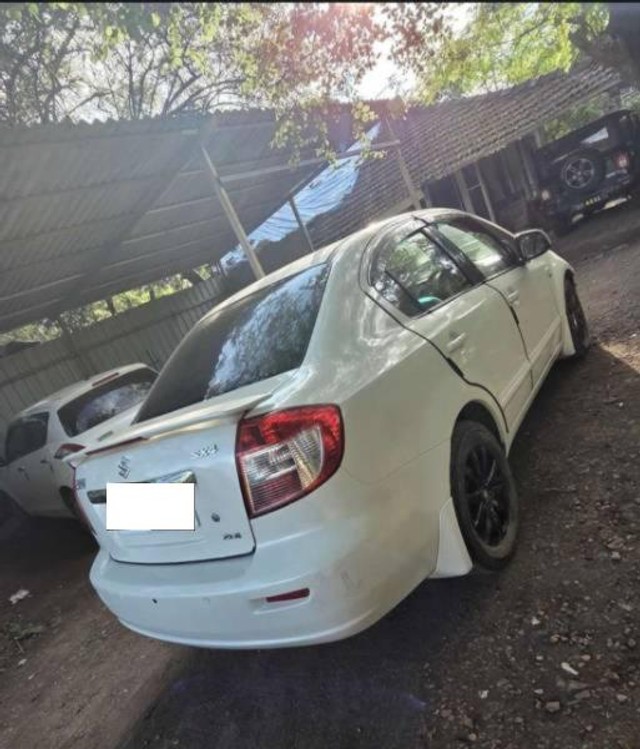 Second-hand 2011 Maruti Suzuki SX4 ZDI for sale in Osmanabad-1