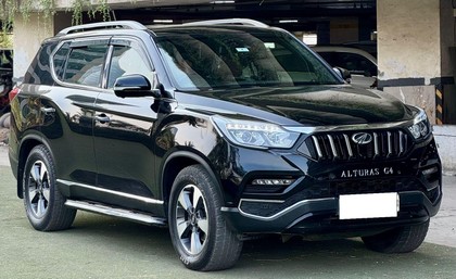 Second-hand 2019 Mahindra Alturas G4 4X4 AT BSIV for sale in Mumbai