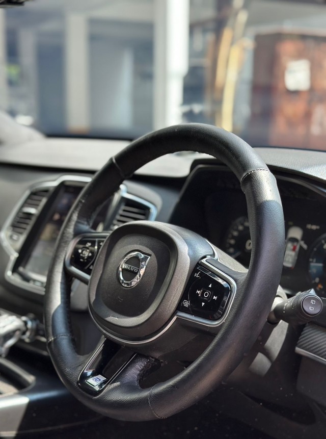 Second-hand 2016 Volvo S90 D4 Inscription BSIV for sale in Chennai-4