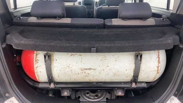 Second-hand 2013 Maruti Suzuki Wagon R LXI CNG for sale in Thane-20