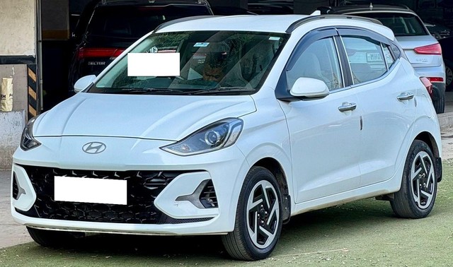 Second-hand 2023 Hyundai Grand i10 Nios Sportz CNG for sale in Mumbai-2