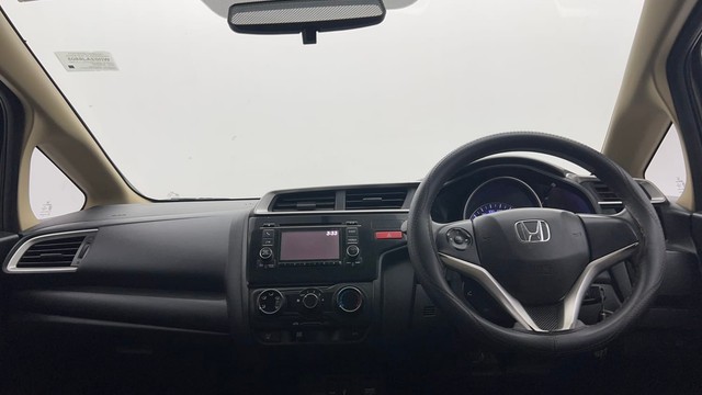 Second-hand 2016 Honda Jazz 1.2 SV i VTEC for sale in Kolkata-11