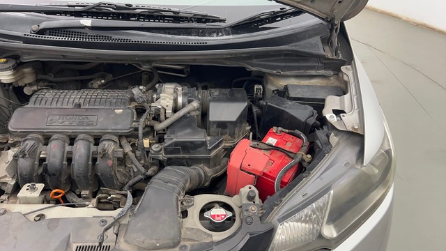 Second-hand 2016 Honda Jazz 1.2 SV i VTEC for sale in Kolkata-38