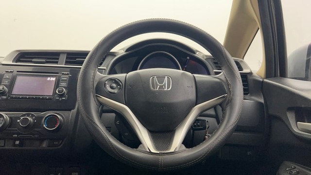 Second-hand 2016 Honda Jazz 1.2 SV i VTEC for sale in Kolkata-25