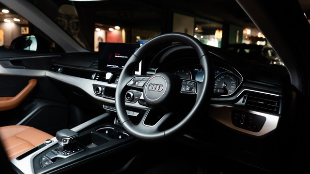 Audi A4 Premium Plus Second-hand 2024 Audi A4 Premium Plus for sale in New Delhi-13