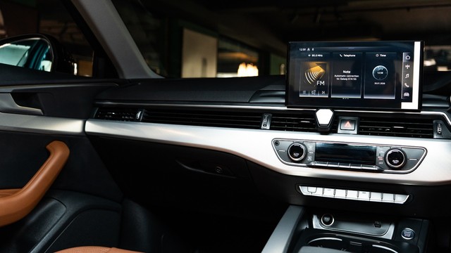 Audi A4 Premium Plus Second-hand 2024 Audi A4 Premium Plus for sale in New Delhi-5