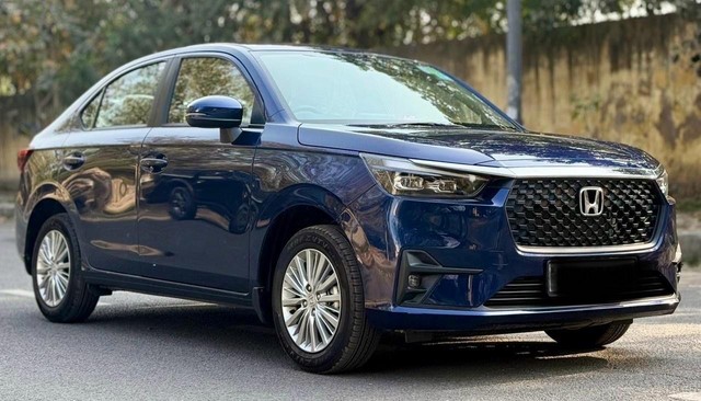 Honda Amaze VX Second-hand 2025 Honda Amaze VX for sale in New Delhi-0