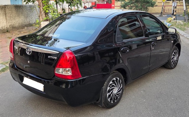 Toyota Etios GD Second-hand 2012 Toyota Etios GD for sale in Kolkata-13