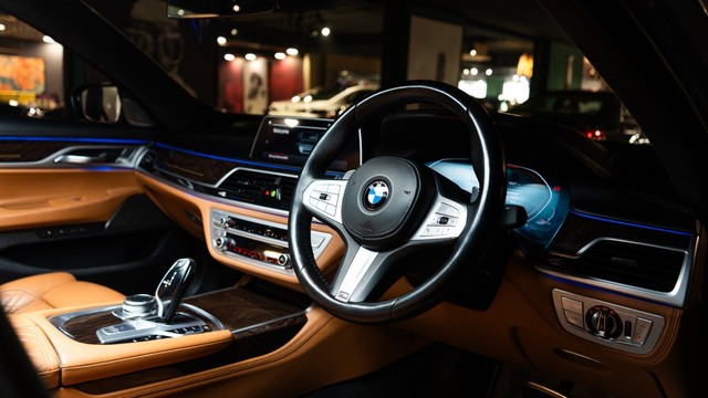 Second-hand 2022 BMW 7 Series 740Li M Sport for sale in New Delhi-13