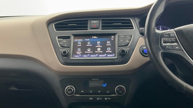 Second-hand 2018 Hyundai i20 1.4 Asta Option for sale in Kolkata-35