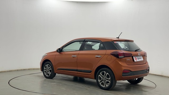 Second-hand 2018 Hyundai i20 1.4 Asta Option for sale in Kolkata-5