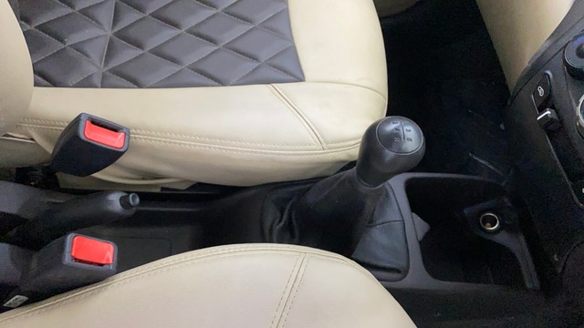 Second-hand 2018 Hyundai EON Magna Plus for sale in Thane-22