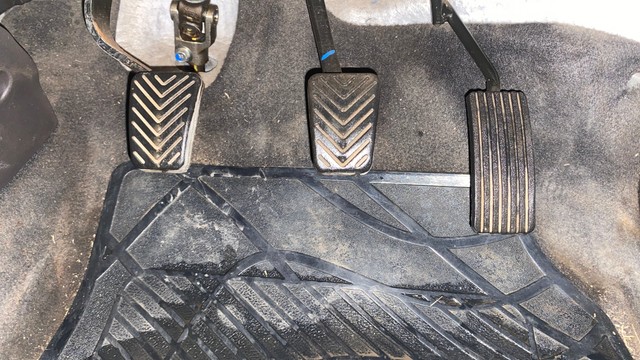 Second-hand 2018 Hyundai EON Magna Plus for sale in Thane-24