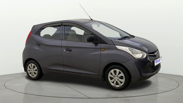 Second-hand 2018 Hyundai EON Magna Plus for sale in Thane-11