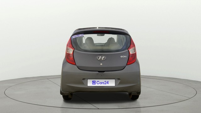 Second-hand 2018 Hyundai EON Magna Plus for sale in Thane-14