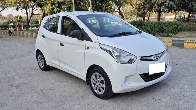 Second-hand 2016 Hyundai EON Magna Plus for sale in Noida-7