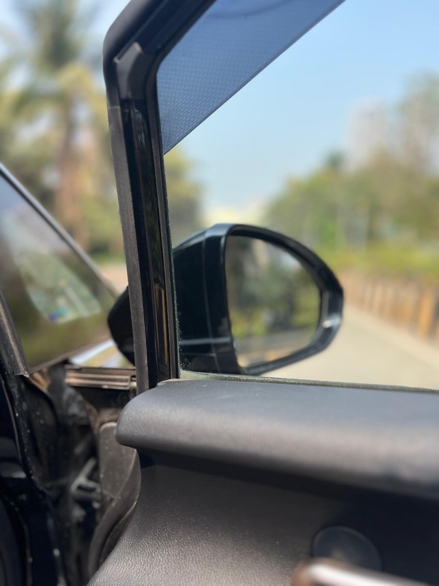 MG Windsor EV Exclusive Second-hand 2025 MG Windsor EV Exclusive for sale in Mumbai-35