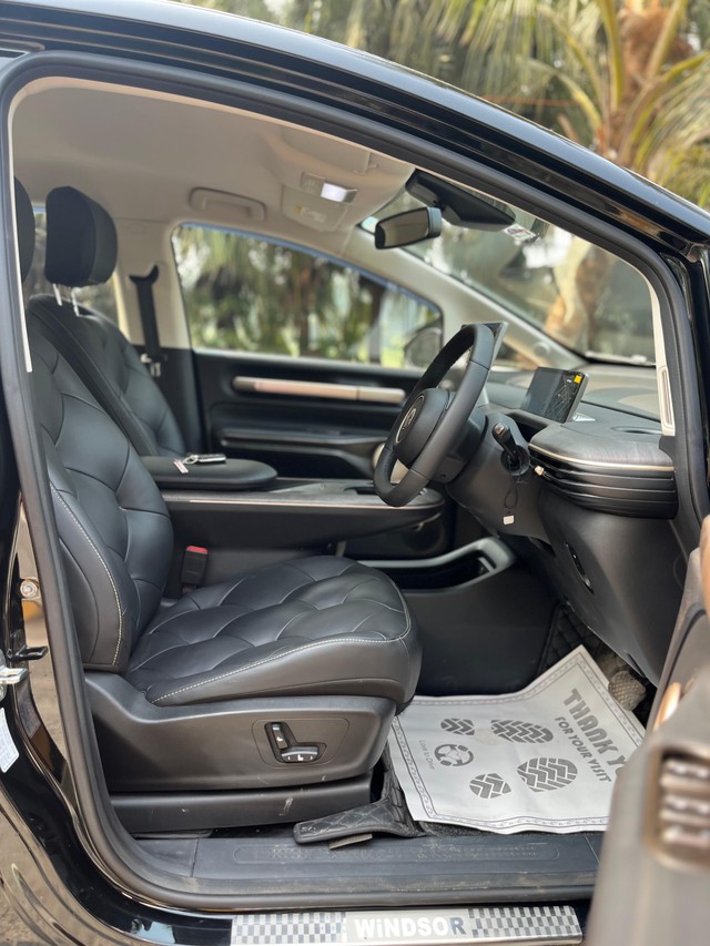 MG Windsor EV Exclusive Second-hand 2025 MG Windsor EV Exclusive for sale in Mumbai-47