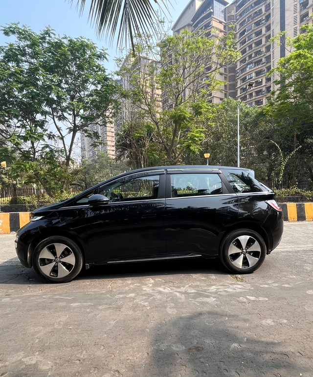 MG Windsor EV Exclusive Second-hand 2025 MG Windsor EV Exclusive for sale in Mumbai-3