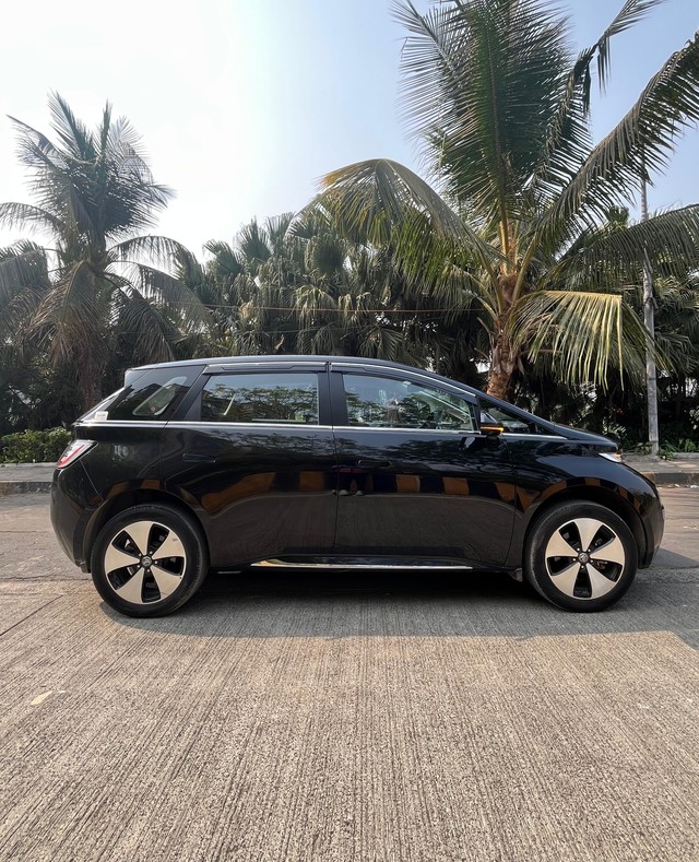 MG Windsor EV Exclusive Second-hand 2025 MG Windsor EV Exclusive for sale in Mumbai-1