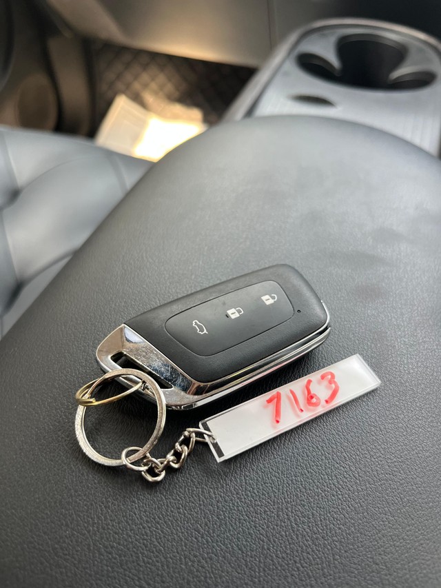 MG Windsor EV Exclusive Second-hand 2025 MG Windsor EV Exclusive for sale in Mumbai-31