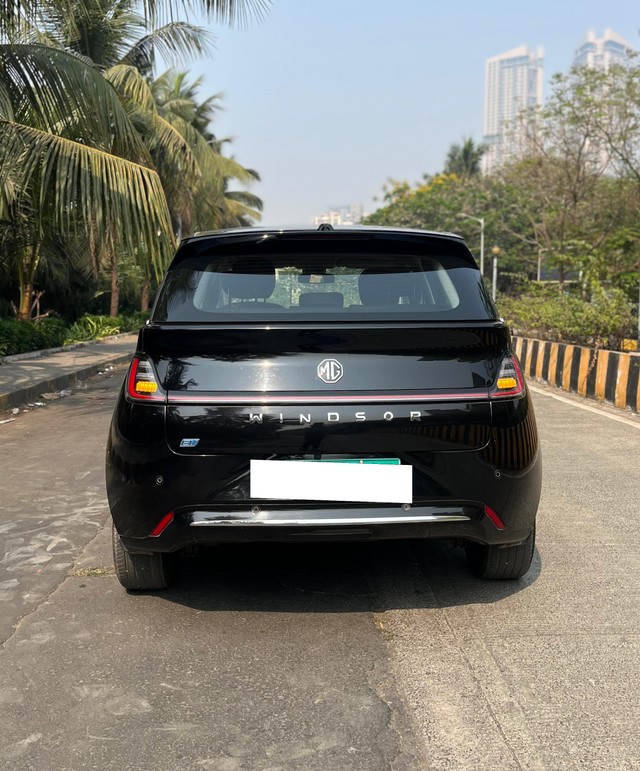 MG Windsor EV Exclusive Second-hand 2025 MG Windsor EV Exclusive for sale in Mumbai-2