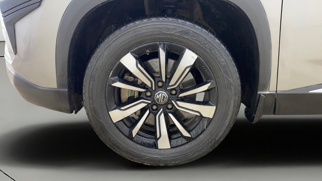 MG Hector Sharp Diesel MT BSIV Second-hand 2019 MG Hector Sharp Diesel MT BSIV for sale in Ahmedabad-30